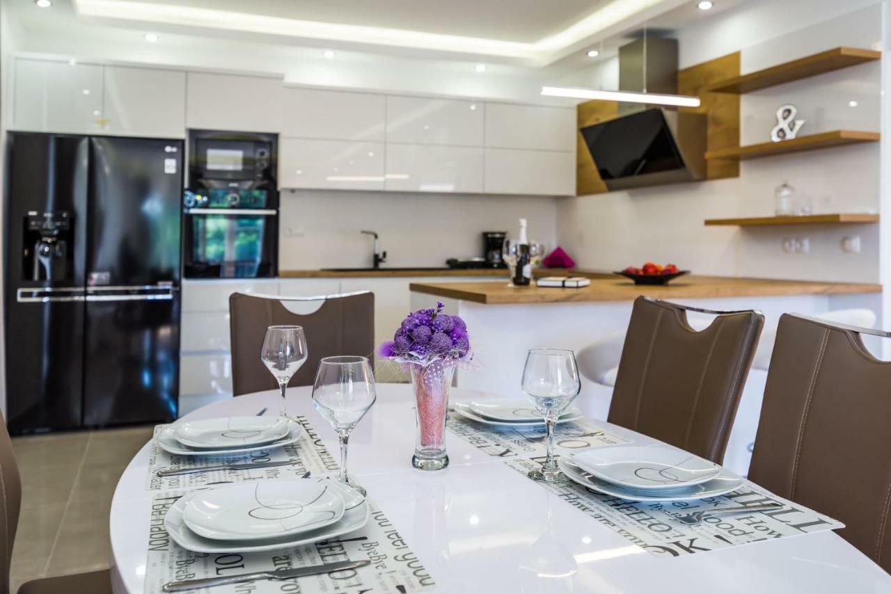 Apartment Newcity Новиград-Далмация Экстерьер фото